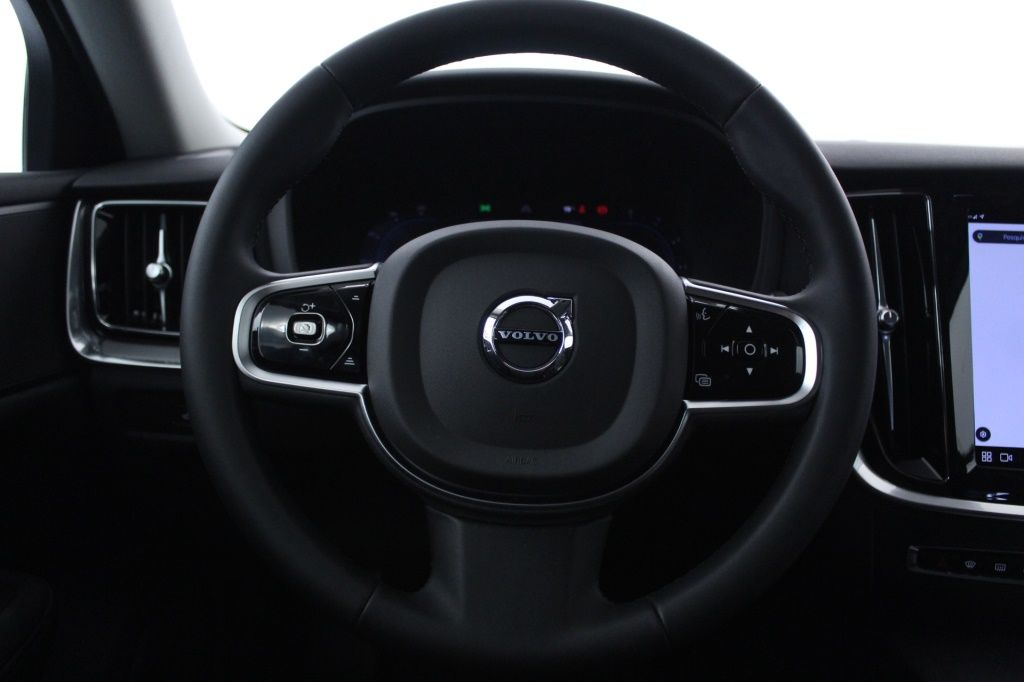 volvo-v60-2023-hibrido-1969cc
