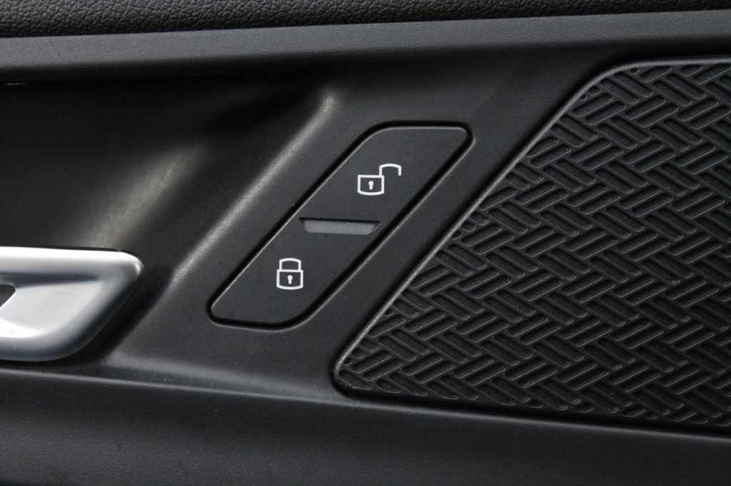 bmw-serie-2-2023-hibrido-1499cc