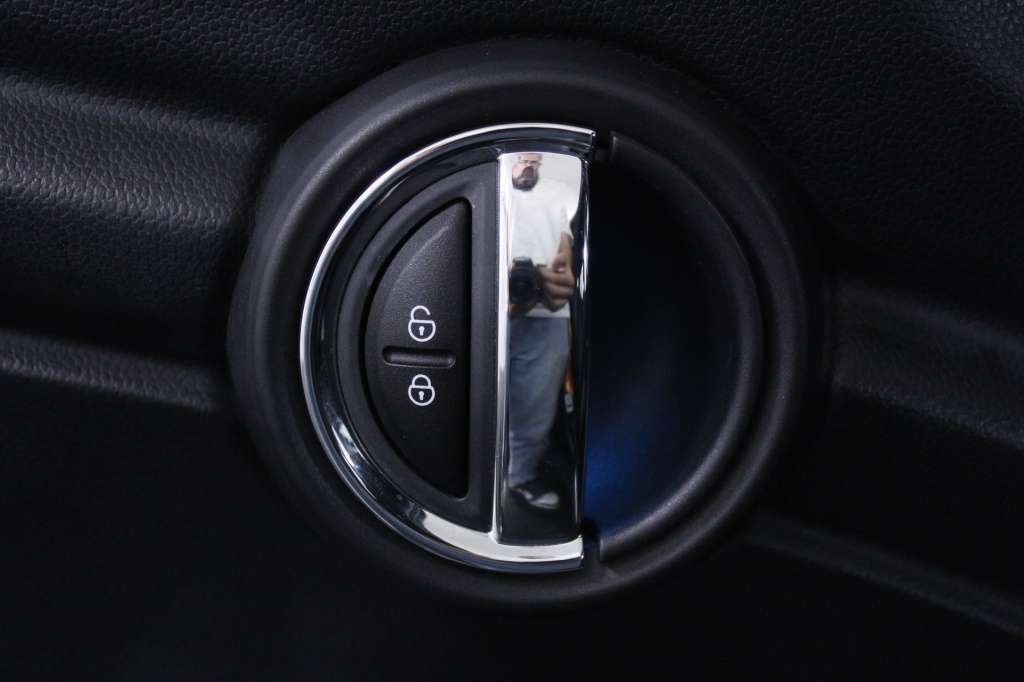 mini-one-2019-diesel-1496cc