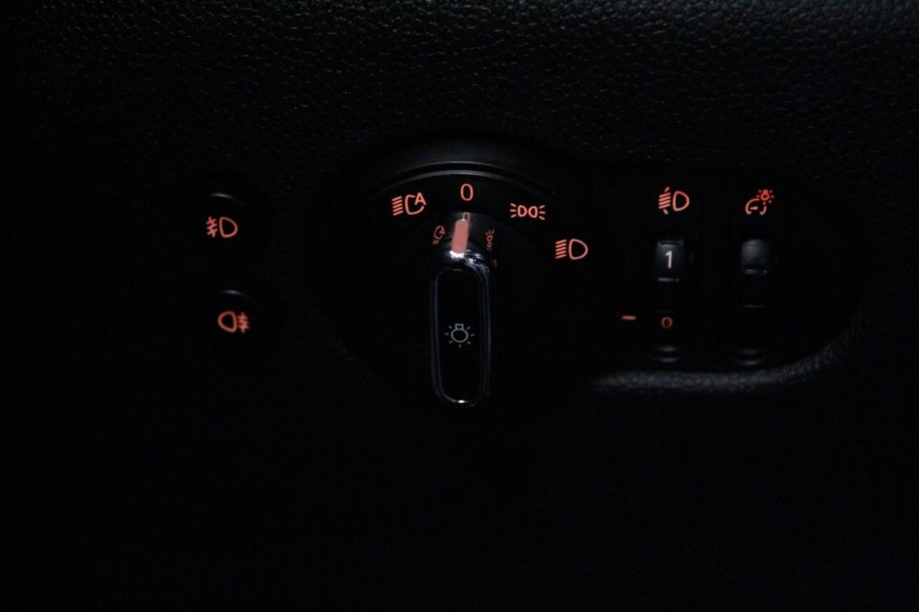 mini-one-2019-diesel-1496cc