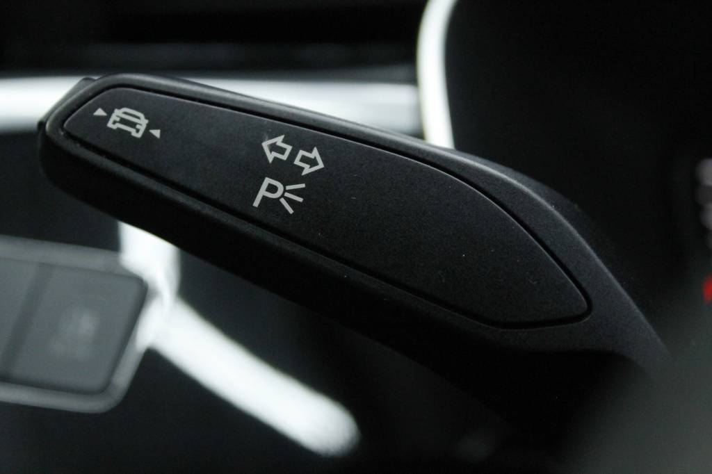 audi-q3-2022-hibrido-1395cc