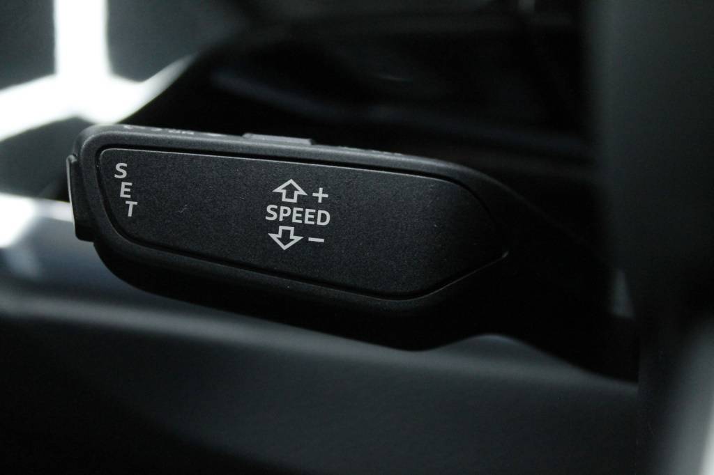 audi-q3-2022-hibrido-1395cc