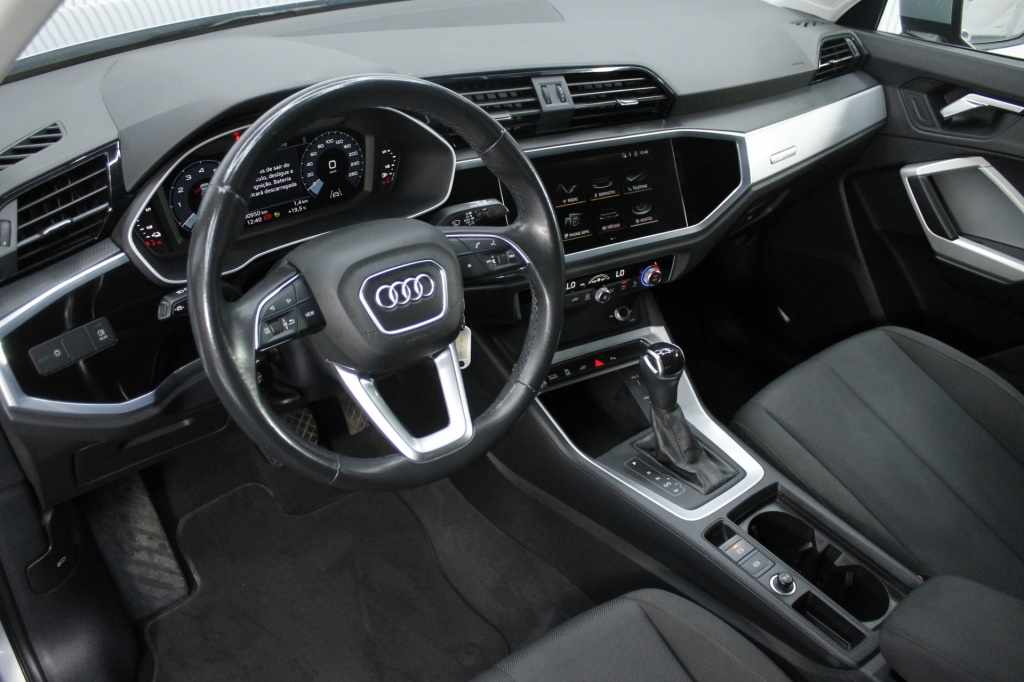 audi-q3-2022-hibrido-1395cc