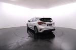 ford-focus-2023-hibrido-999cc