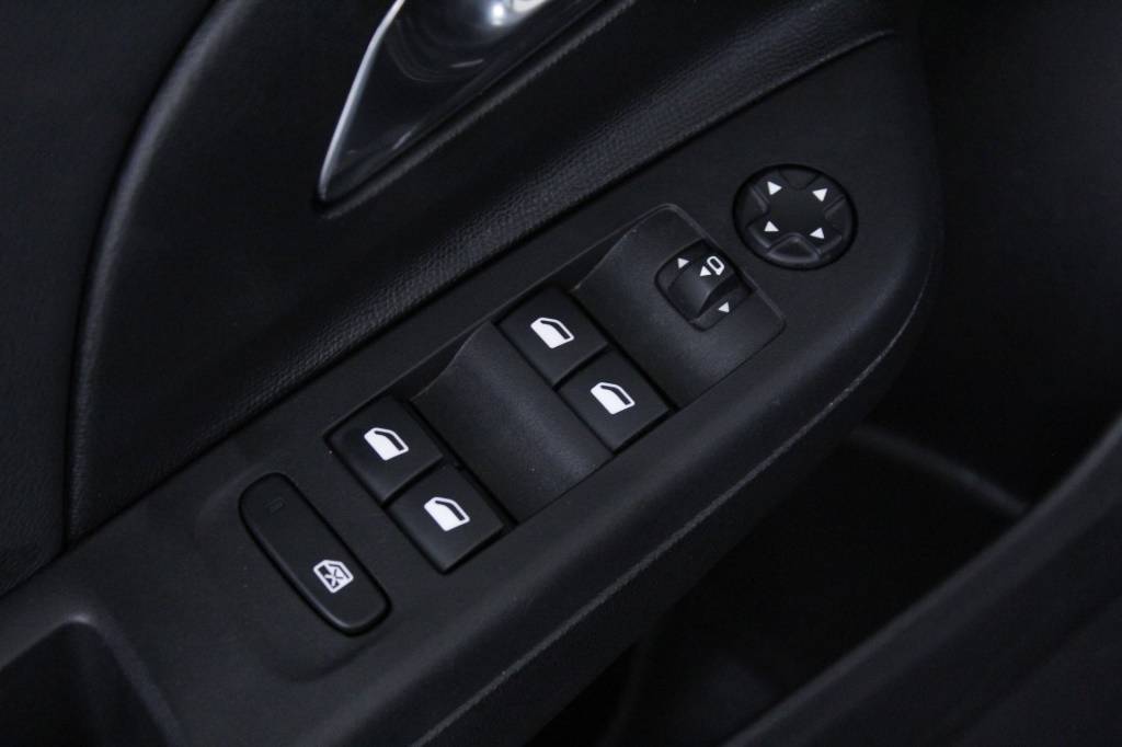 opel-corsa-2024-gasolina-1199cc