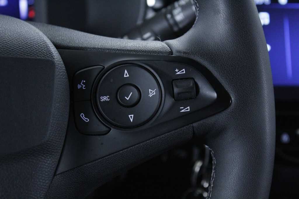 opel-corsa-2024-gasolina-1199cc
