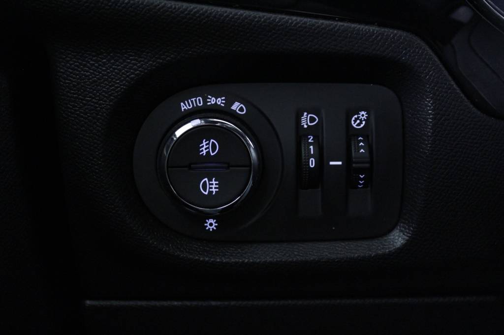 opel-corsa-2024-gasolina-1199cc