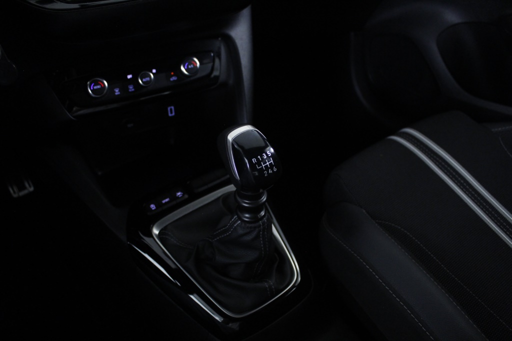 opel-corsa-2024-gasolina-1199cc
