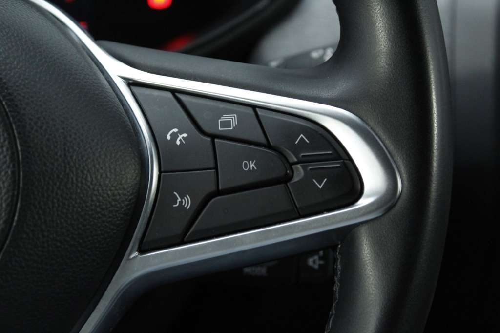 mitsubishi-colt-2024-gasolina-999cc