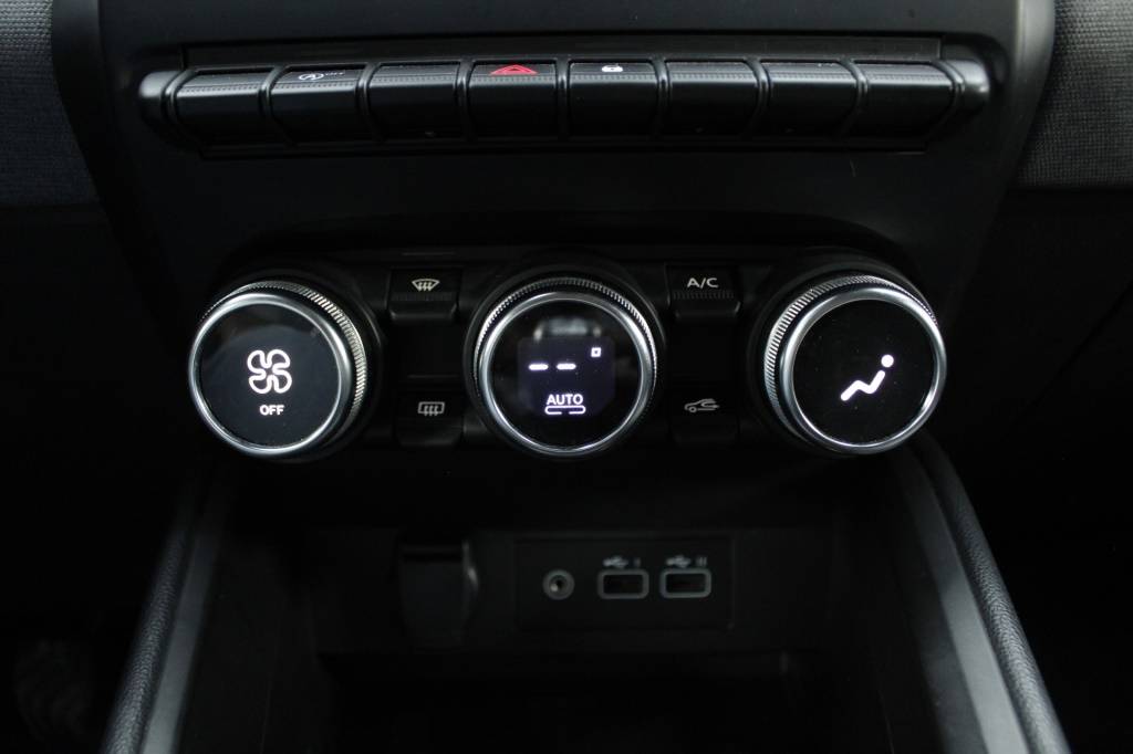 mitsubishi-colt-2024-gasolina-999cc