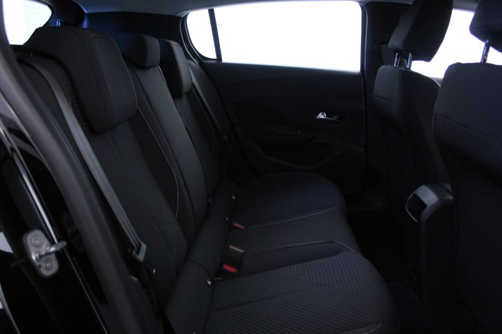 peugeot-308-2024-diesel-1499cc
