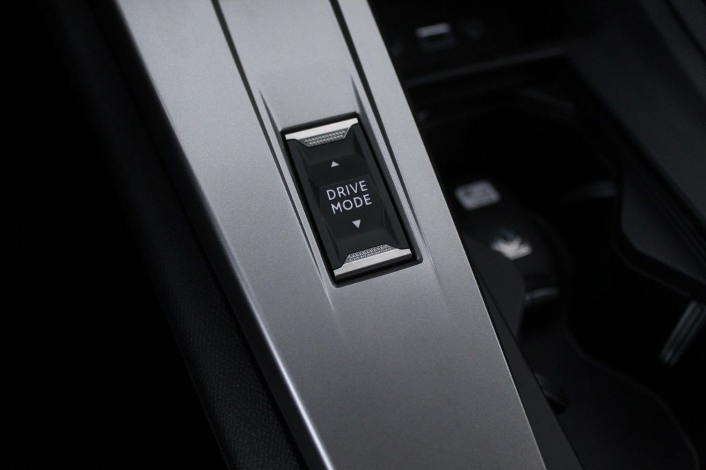 peugeot-308-2024-diesel-1499cc