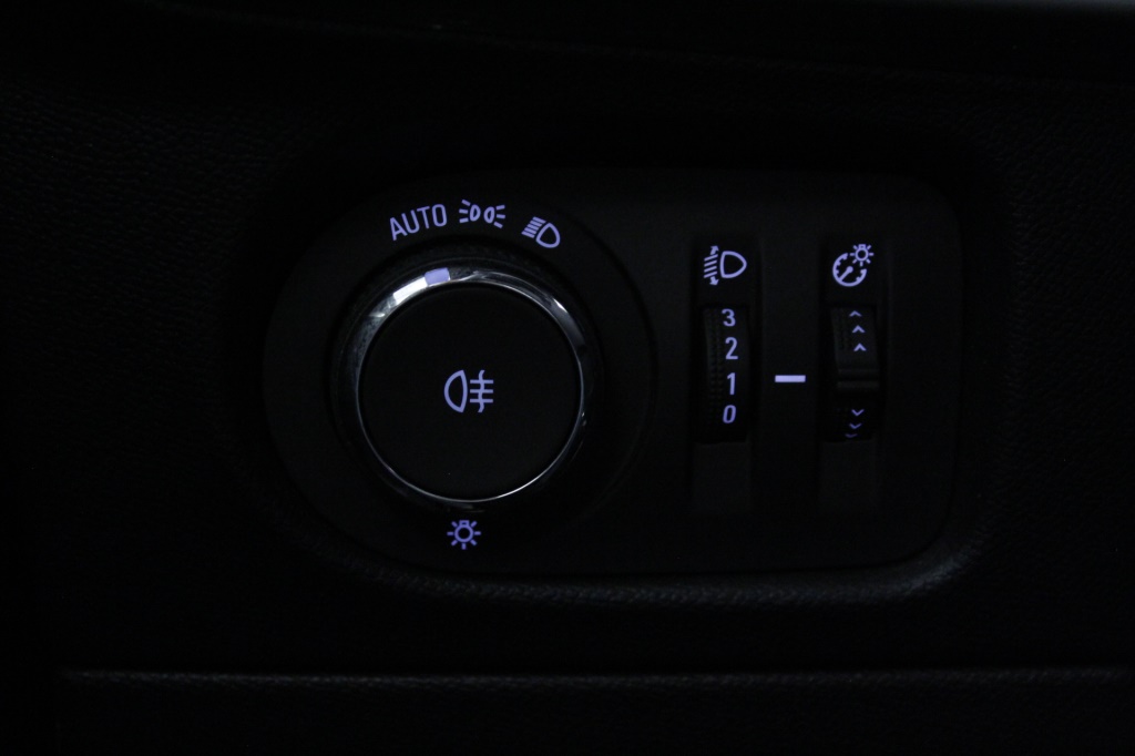 opel-mokka-2024-gasolina-1199cc
