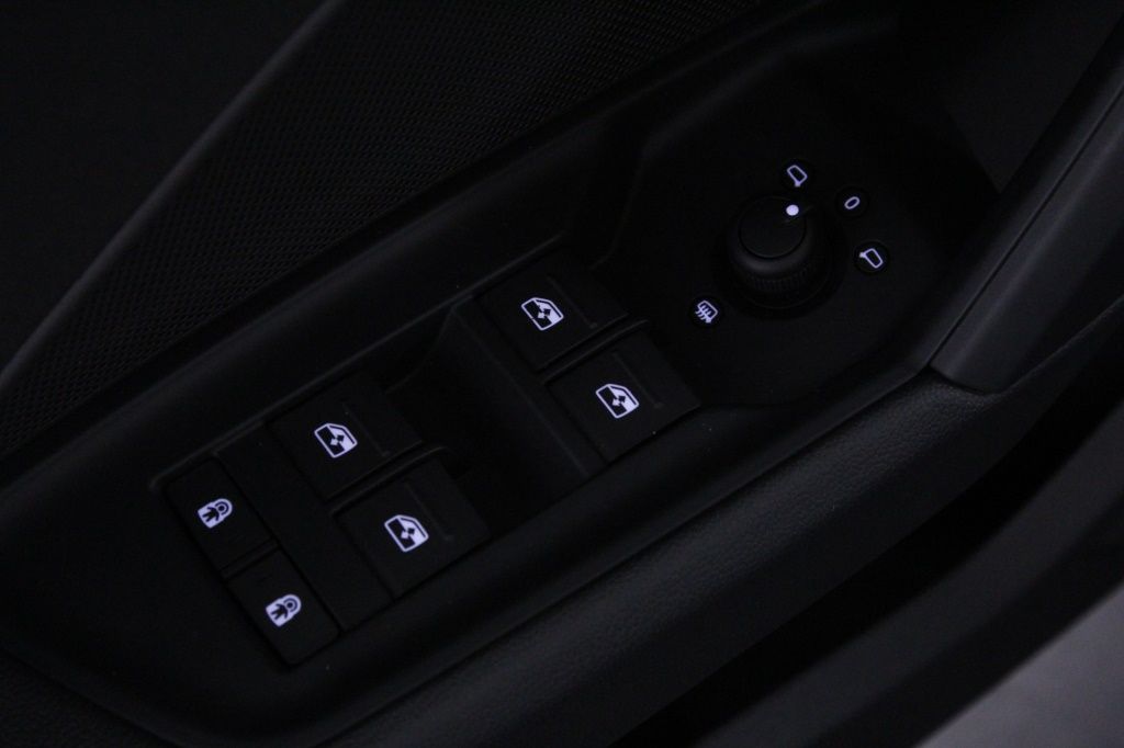 audi-a3-sportback-2024-hibrido-999cc