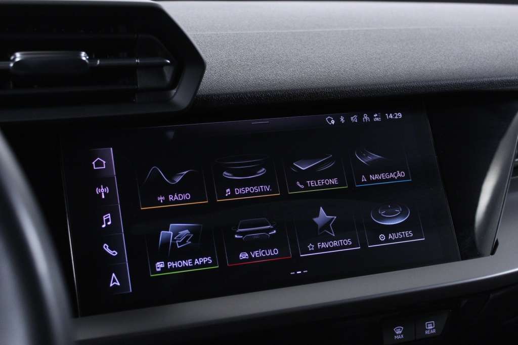 audi-a3-sportback-2024-hibrido-999cc