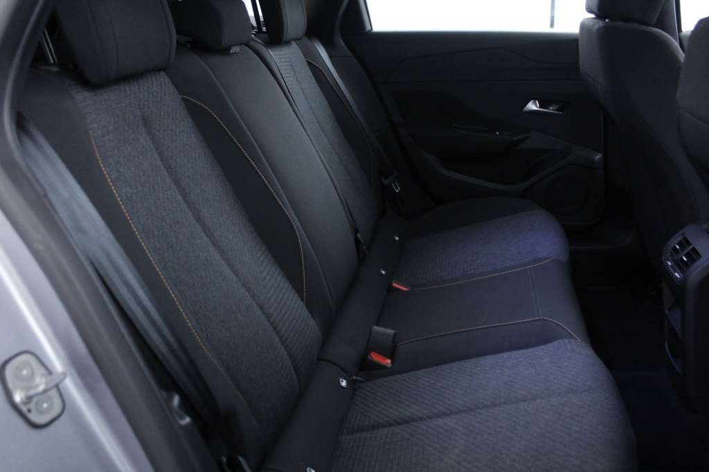 peugeot-308-sw-2025-hibrido-1199cc