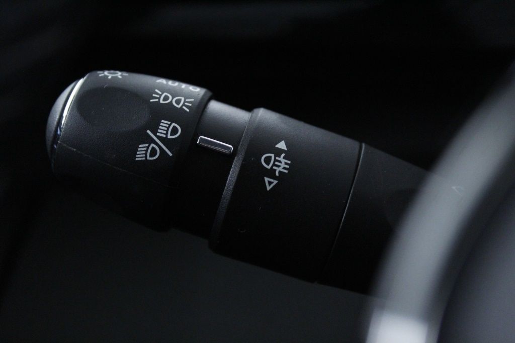 peugeot-308-sw-2025-hibrido-1199cc