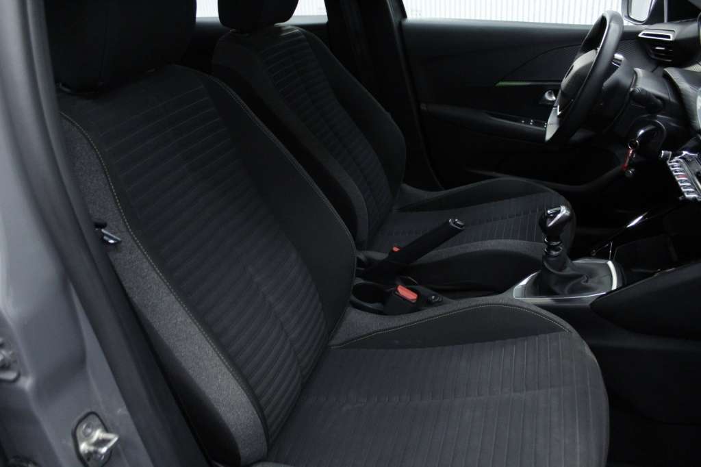 peugeot-208-2024-gasolina-1199cc