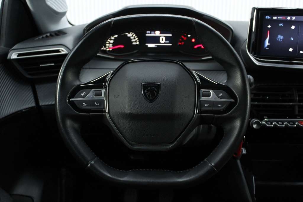 peugeot-208-2024-gasolina-1199cc