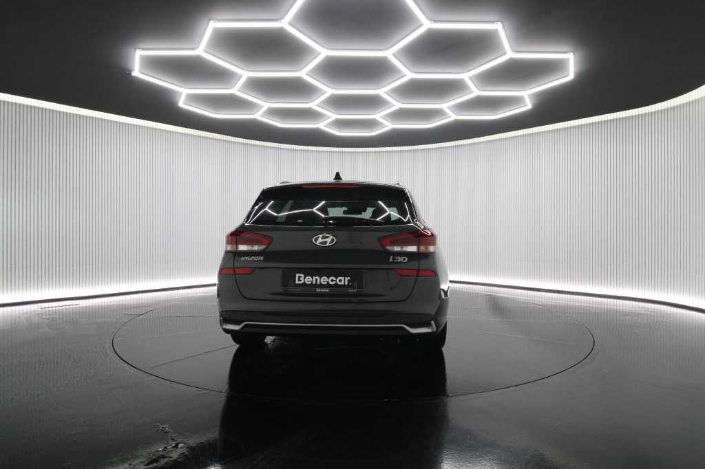 hyundai-i30-sw-2024-gasolina-998cc