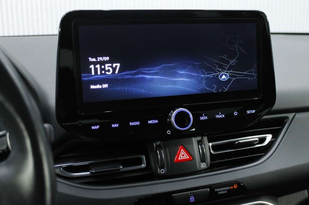 hyundai-i30-sw-2024-gasolina-998cc
