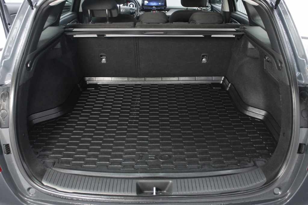 hyundai-i30-sw-2024-gasolina-998cc