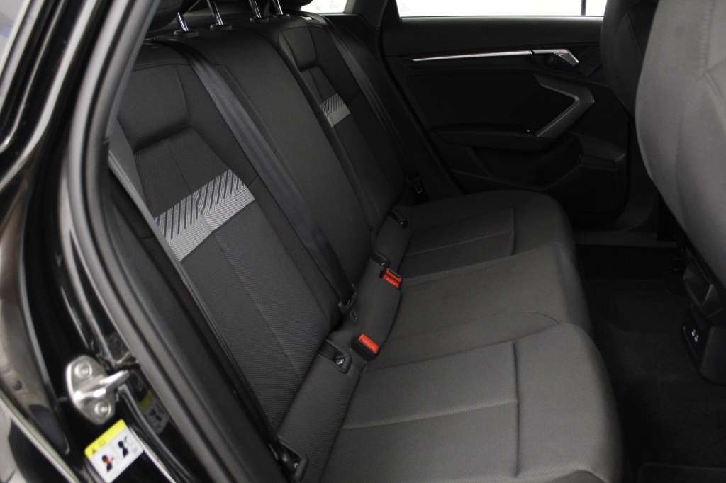 audi-a3-sportback-2025-hibrido-1498cc
