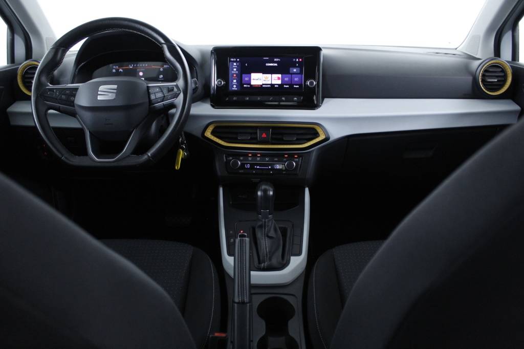 seat-arona-2024-gasolina-999cc