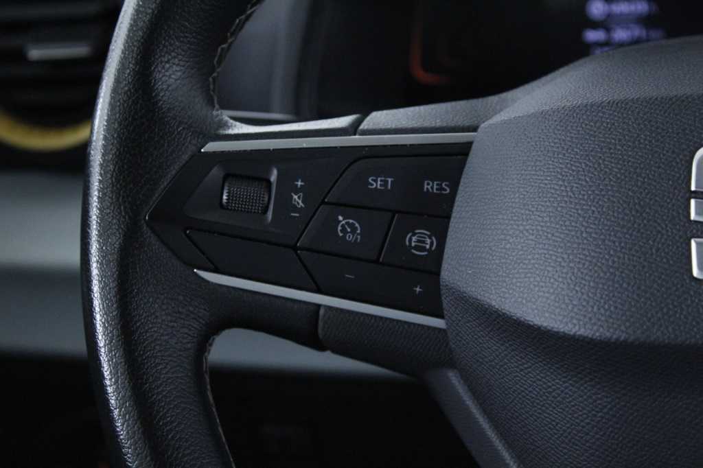 seat-arona-2024-gasolina-999cc