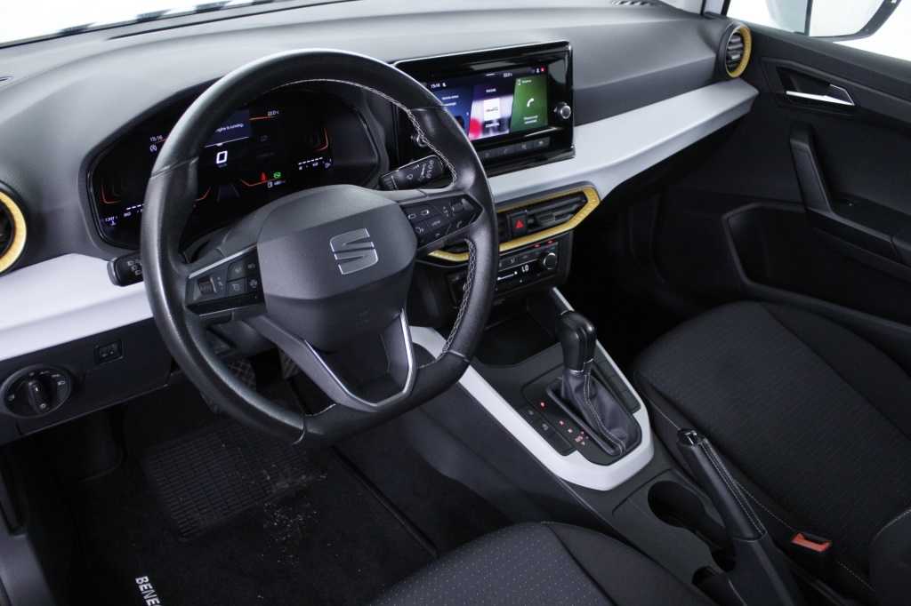seat-arona-2024-gasolina-999cc