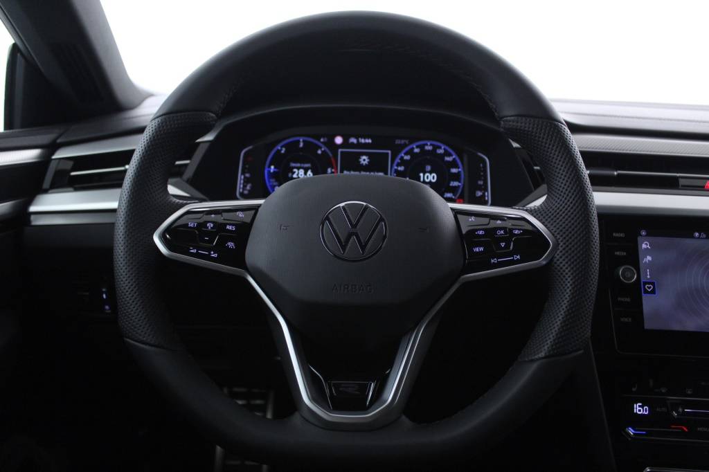 volkswagen-arteon-2023-diesel-1968cc
