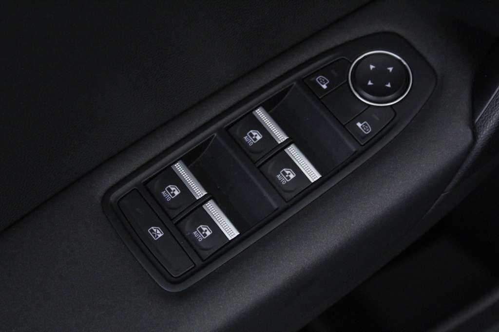 renault-captur-2025-gpl-999cc