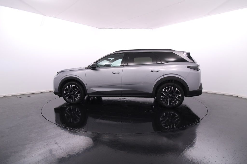 peugeot-5008-2025-hibrido-1199cc