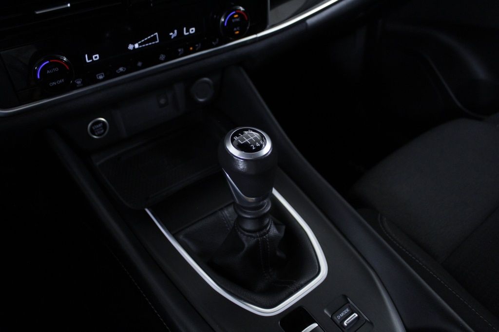 nissan-qashqai-2024-hibrido-1332cc