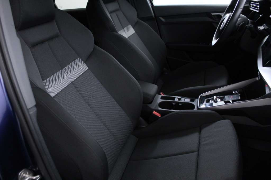 audi-a3-sportback-2024-hibrido-999cc