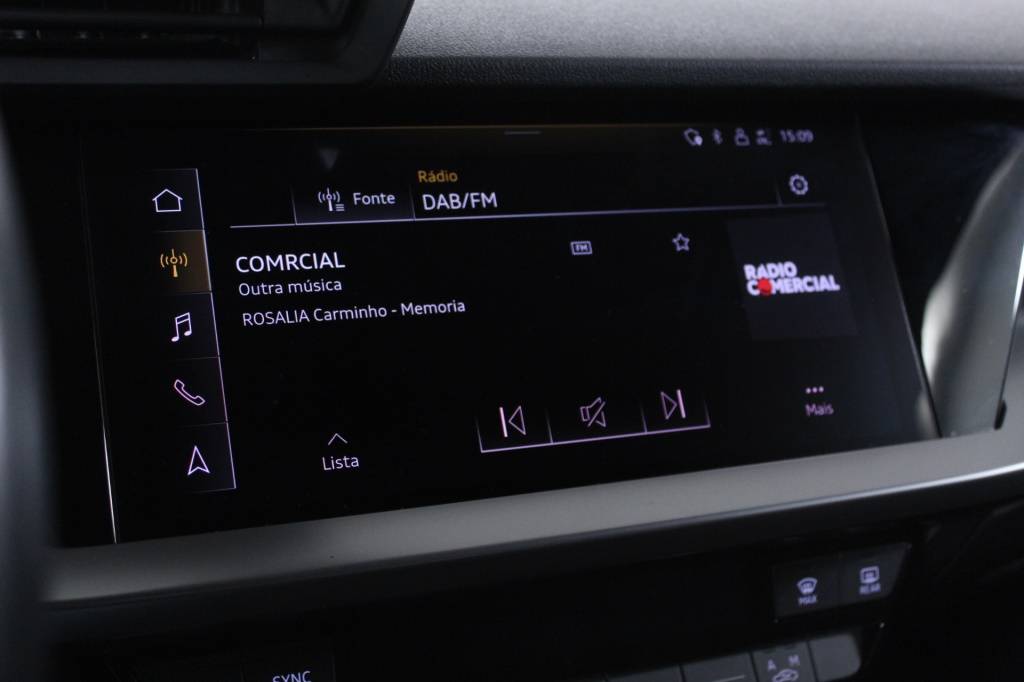 audi-a3-sportback-2024-hibrido-999cc