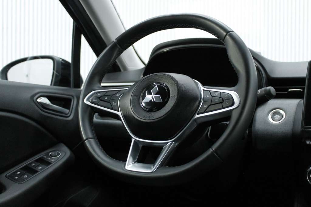 mitsubishi-colt-2024-gasolina-999cc