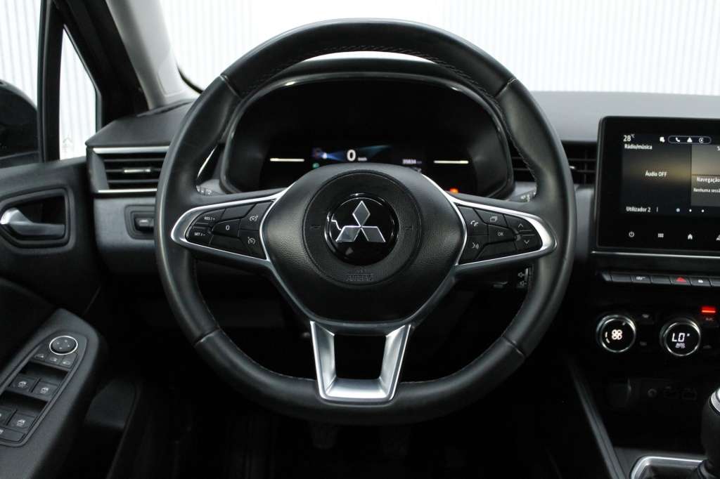 mitsubishi-colt-2024-gasolina-999cc