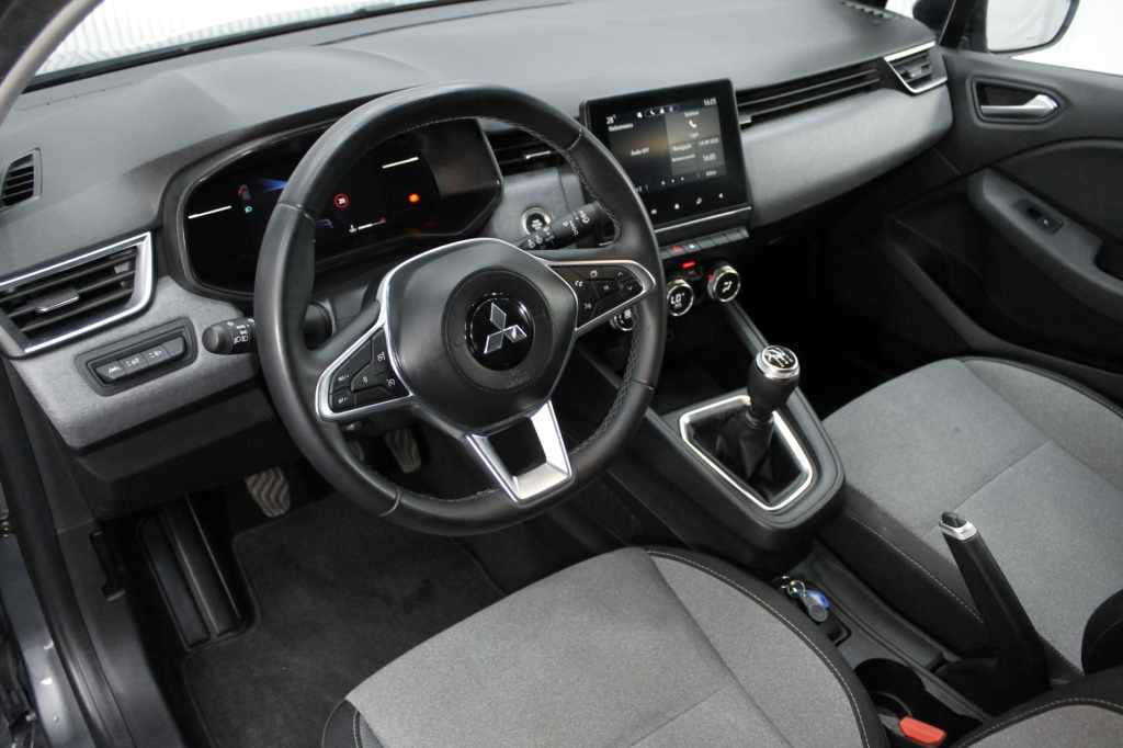 mitsubishi-colt-2024-gasolina-999cc