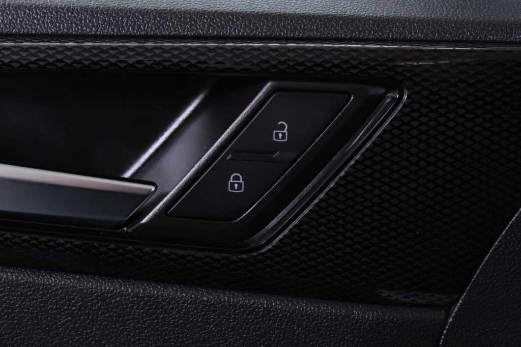 volkswagen-taigo-2024-gasolina-999cc