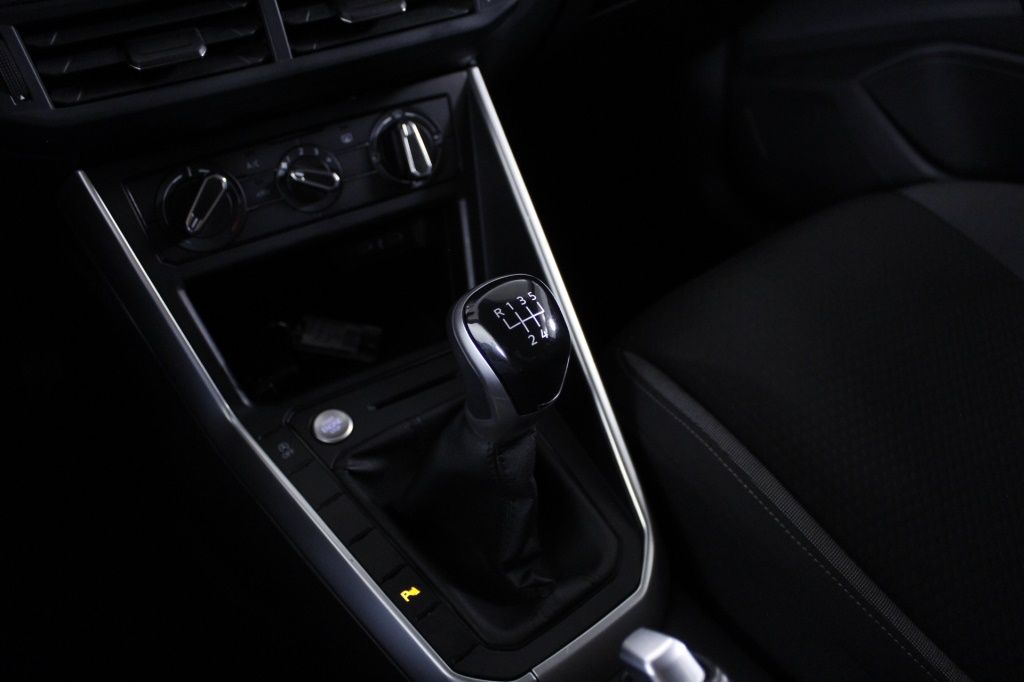 volkswagen-taigo-2024-gasolina-999cc