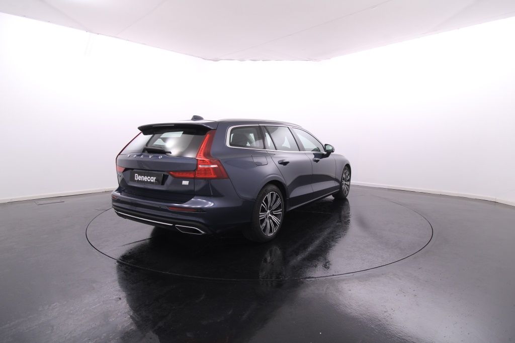volvo-v60-2021-hibrido-1969cc
