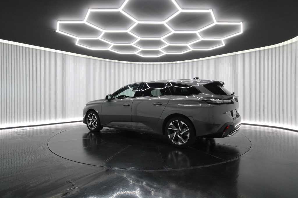peugeot-308-sw-2024-gasolina-1199cc