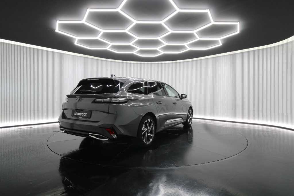 peugeot-308-sw-2024-gasolina-1199cc