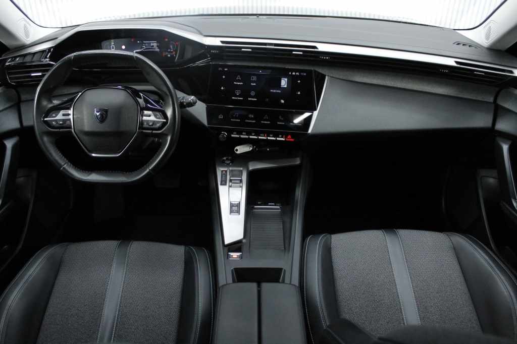 peugeot-308-sw-2024-gasolina-1199cc