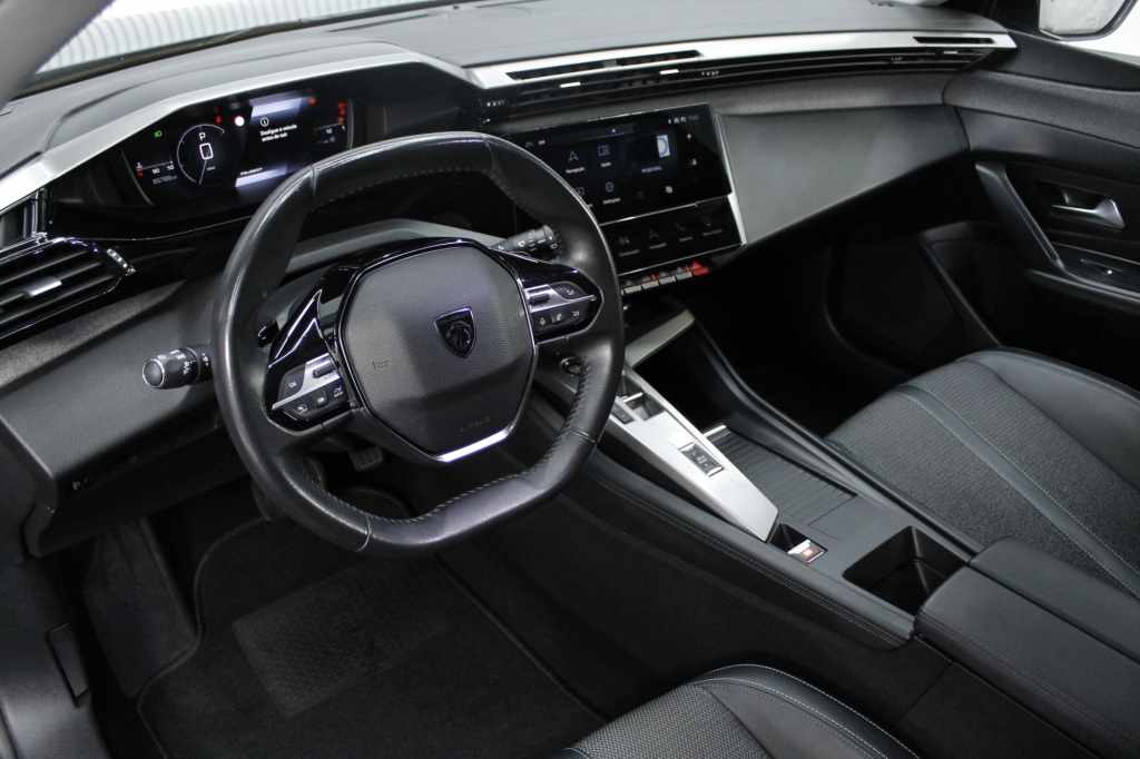 peugeot-308-sw-2024-gasolina-1199cc