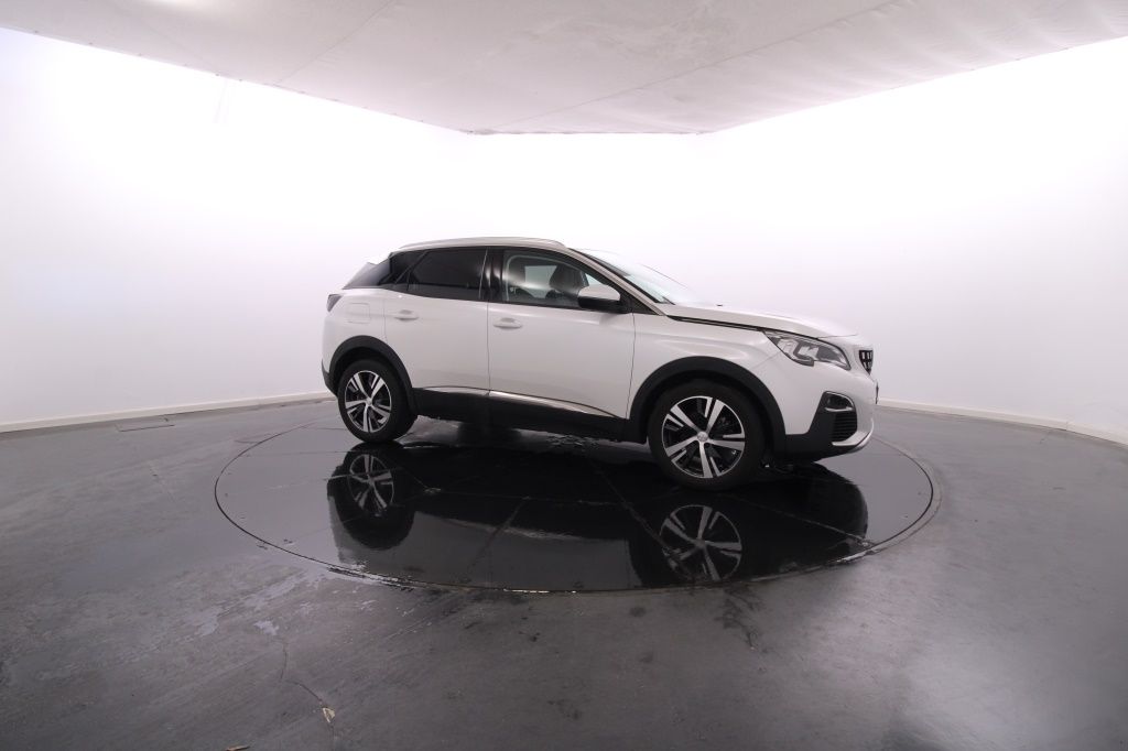 peugeot-3008-2019-diesel-1499cc