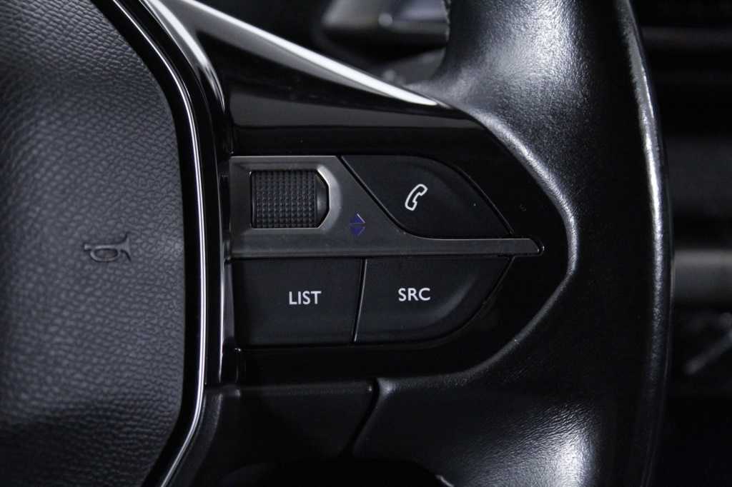 peugeot-3008-2019-diesel-1499cc