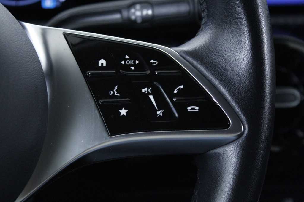 mercedes-benz-classe-a-2024-hibrido-1332cc