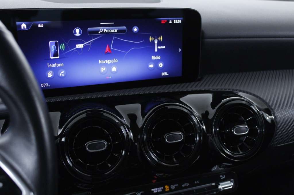 mercedes-benz-classe-a-2024-hibrido-1332cc
